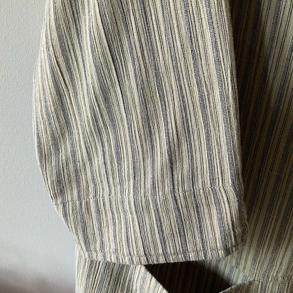 Linen Button Up Top - Picture 8 of 10